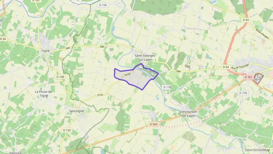 Maison 100 m² cinq pièces à vendre à Doué-en-Anjou Maison 100 m² cinq pièces à vendre à Doué-en-Anjou