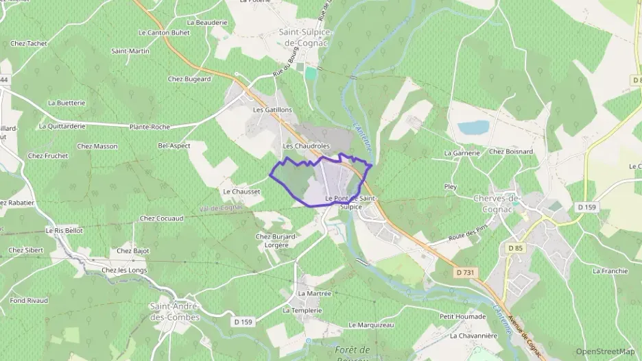 Maison 87 m² quatre pièces à vendre à SAINT-SULPICE-DE-COGNAC