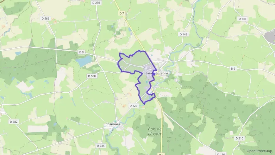 Maison 120 m² cinq pièces à vendre à Sainte-Suzanne-et-Chammes