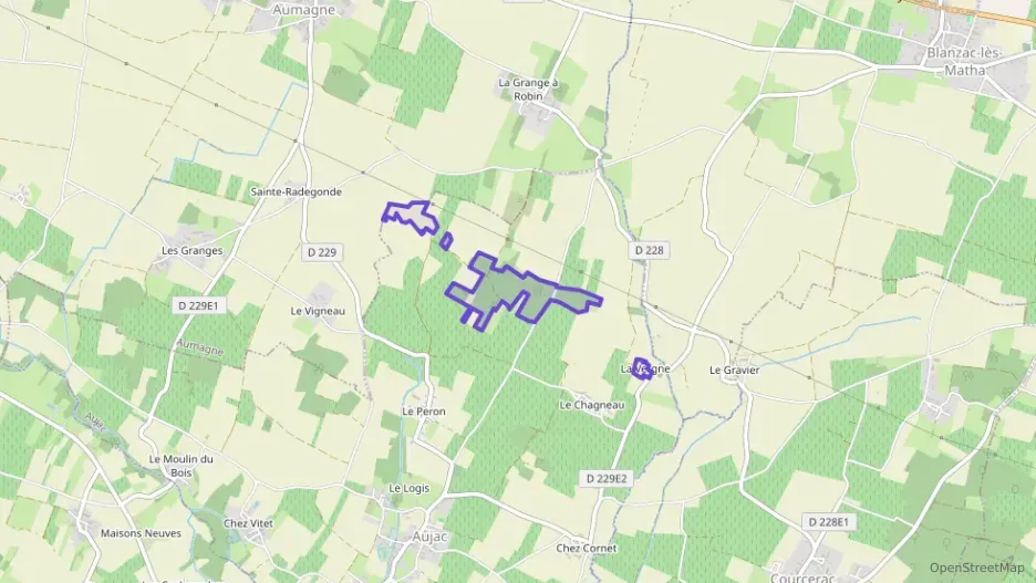 Maison 100 m² quatre pièces à vendre à Aujac