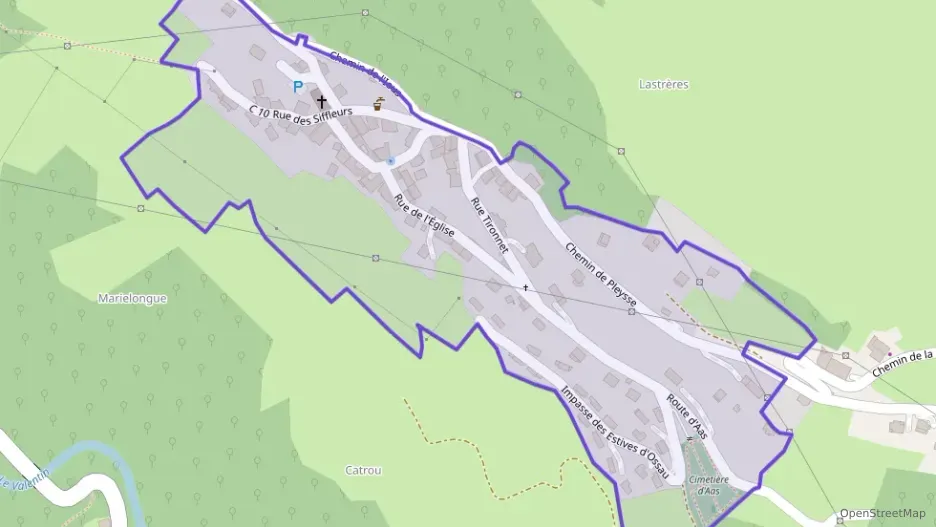 Maison 80 m² trois pièces à vendre à Eaux-Bonnes Maison 80 m² trois pièces à vendre à Eaux-Bonnes