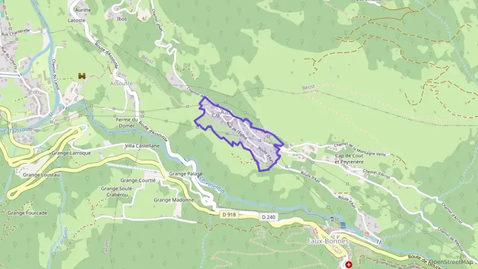 Maison 80 m² trois pièces à vendre à Eaux-Bonnes Maison 80 m² trois pièces à vendre à Eaux-Bonnes