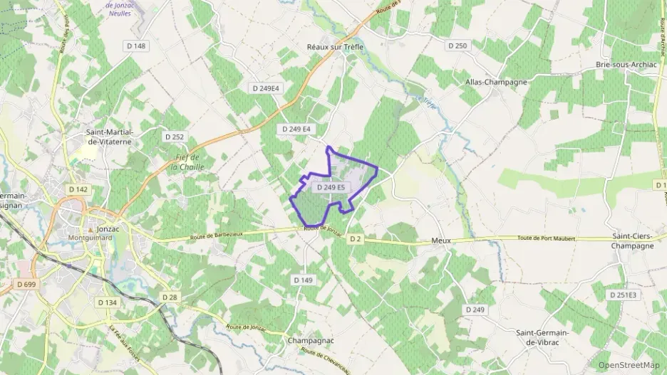 Maison 179 m² six pièces à vendre à Réaux-sur-Trèfle