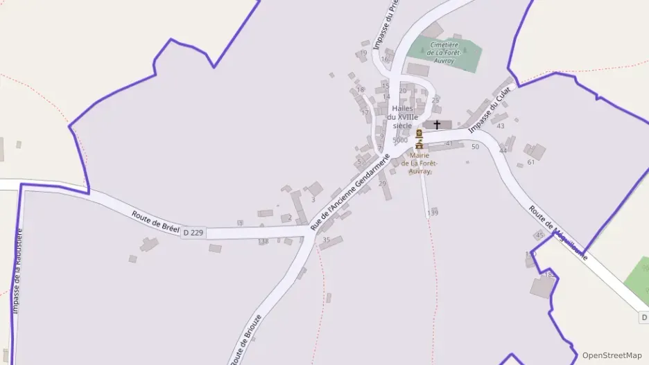 Maison 92 m² quatre pièces à vendre à Putanges-le-Lac Maison 92 m² quatre pièces à vendre à Putanges-le-Lac