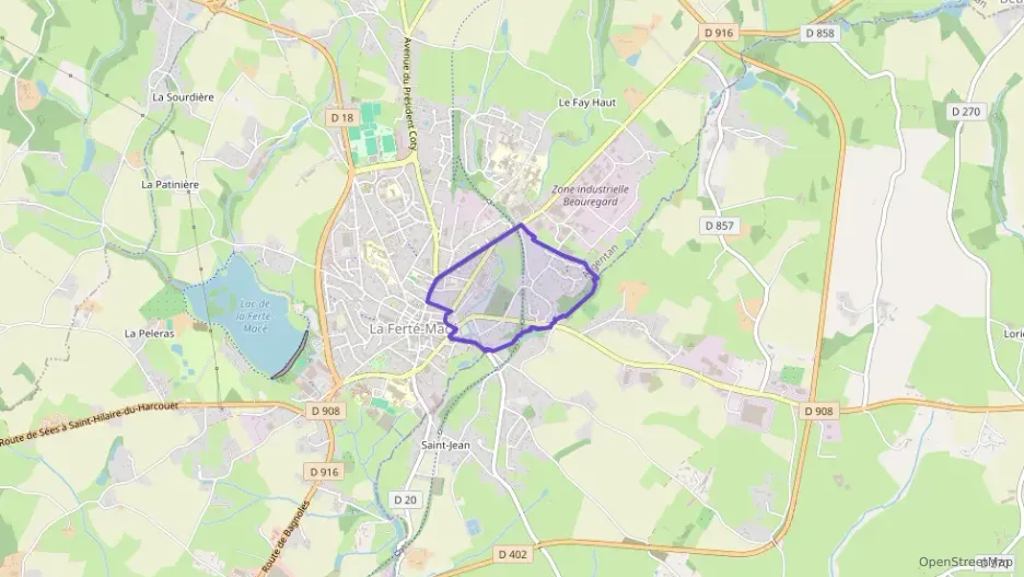 Maison 132 m² sept pièces à vendre à La Ferté-Macé Maison 132 m² sept pièces à vendre à La Ferté-Macé