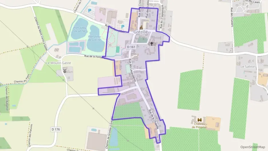 Maison 103 m² quatre pièces à vendre à Gennes-Val-de-Loire Maison 103 m² quatre pièces à vendre à Gennes-Val-de-Loire