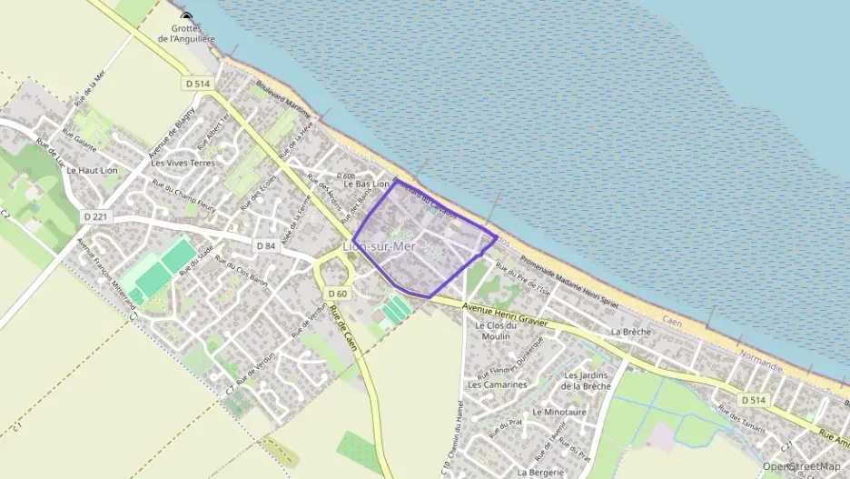 Maison 120 m² trois pièces à vendre à Lion-sur-Mer Maison 120 m² trois pièces à vendre à Lion-sur-Mer
