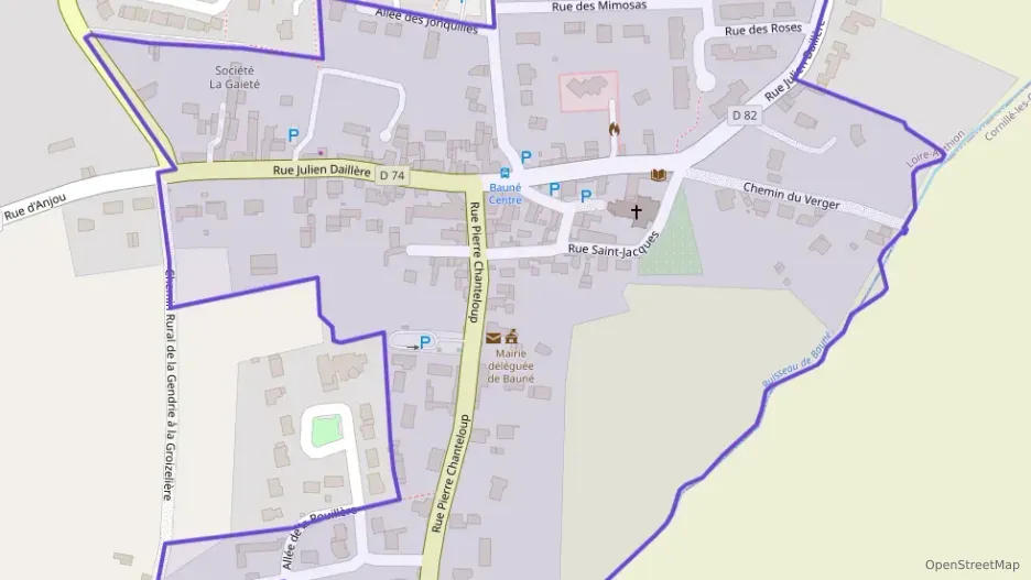 Maison 101 m² quatre pièces à vendre à Loire-Authion Maison 101 m² quatre pièces à vendre à Loire-Authion