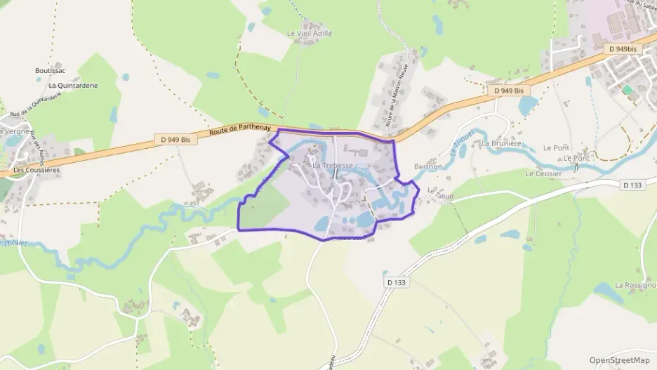 Maison 110 m² trois pièces à vendre à Azay-sur-Thouet Maison 110 m² trois pièces à vendre à Azay-sur-Thouet