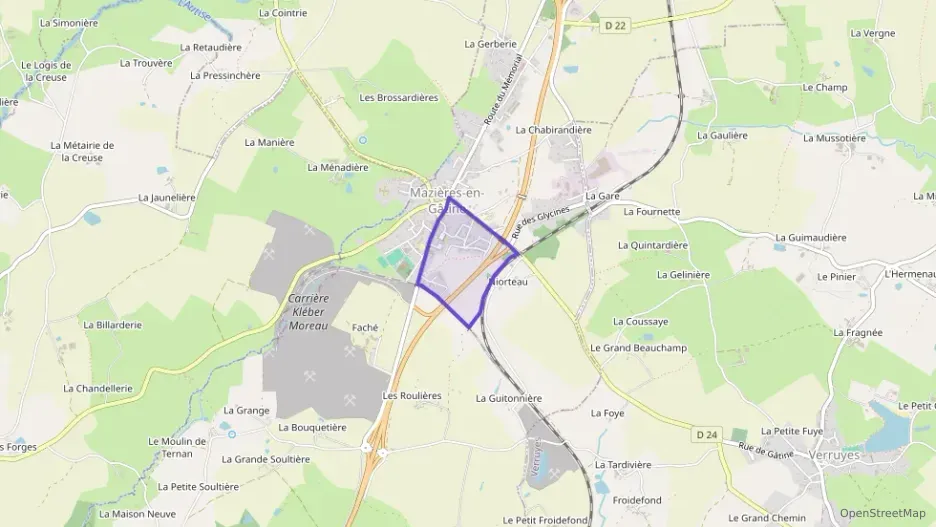 Maison 95 m² quatre pièces à vendre à Mazières-en-Gâtine