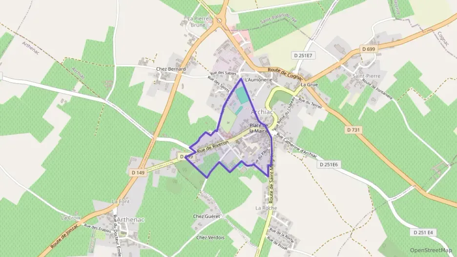 Maison 166 m² six pièces à vendre à Archiac Maison 166 m² six pièces à vendre à Archiac