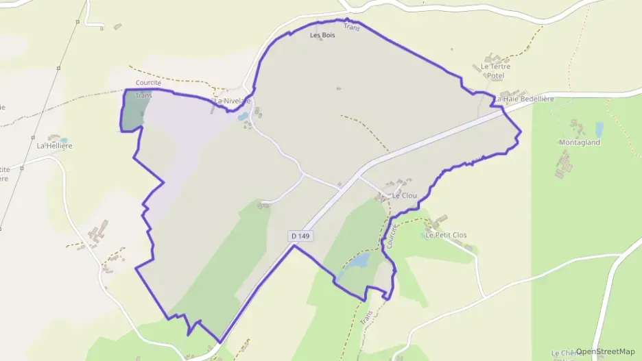 Maison 40 m² trois pièces à vendre à Trans Maison 40 m² trois pièces à vendre à Trans