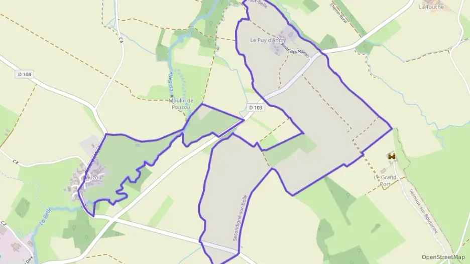 Maison 135 m² cinq pièces à vendre à Secondigné-sur-Belle Maison 135 m² cinq pièces à vendre à Secondigné-sur-Belle