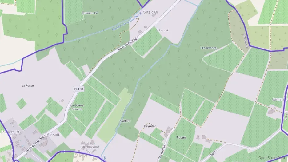 Maison 300 m² six pièces à vendre à Villegouge