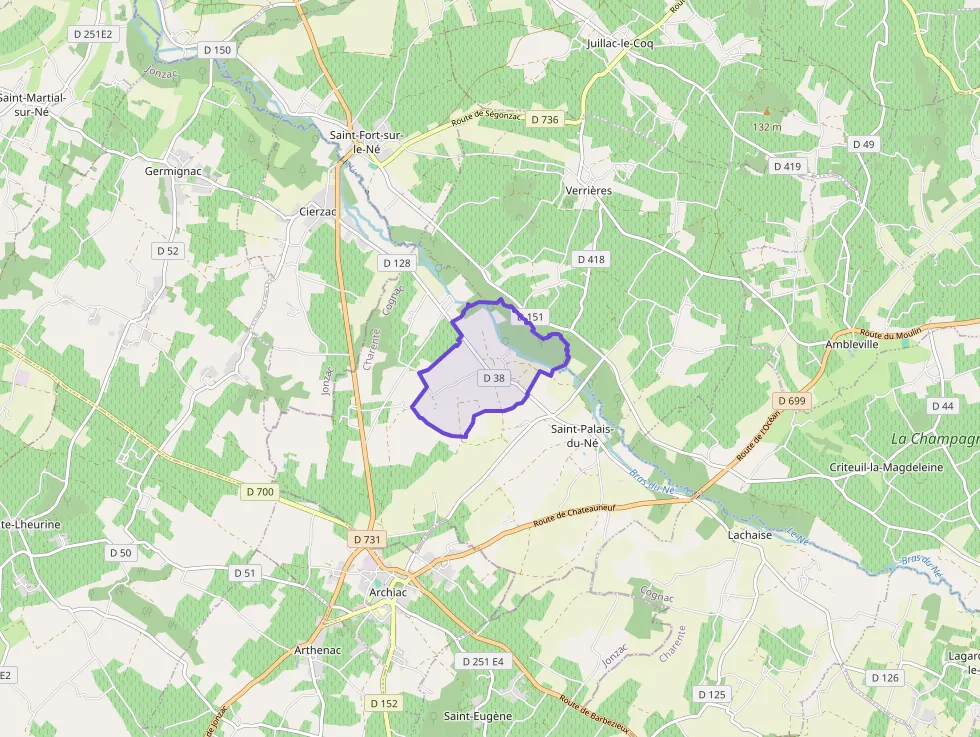 Maison 147 m² quatre pièces à vendre à Saint-Palais-du-Né