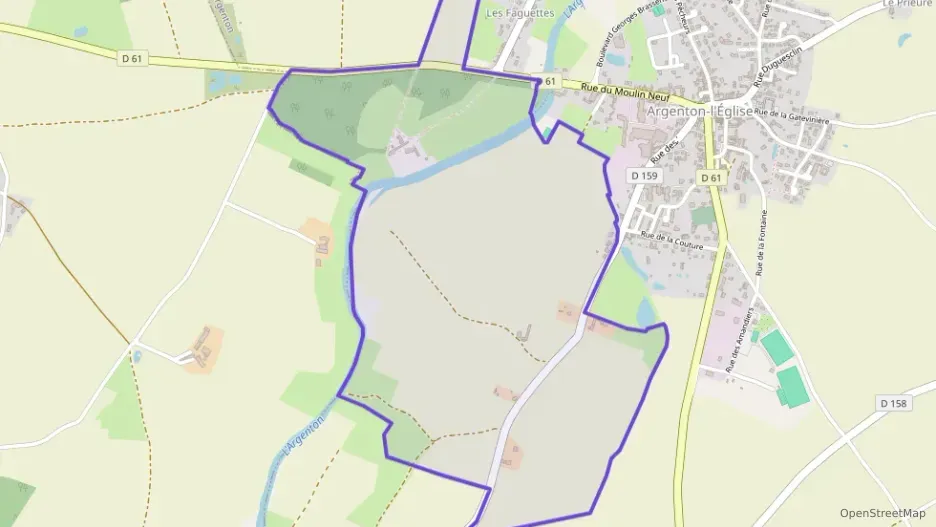 Maison 107 m² quatre pièces à vendre à Loretz-d`Argenton Maison 107 m² quatre pièces à vendre à Loretz-d`Argenton