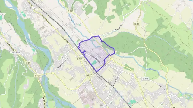 Maison 86 m² quatre pièces à vendre à Assat