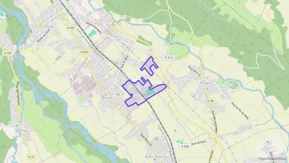 Maison 134 m² cinq pièces à vendre à Bordes Maison 134 m² cinq pièces à vendre à Bordes