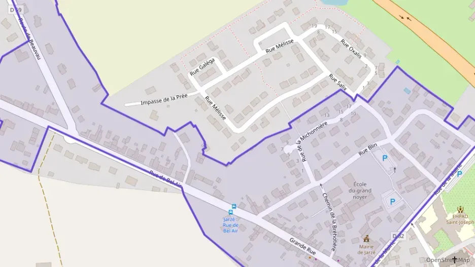 Maison 110 m² quatre pièces à vendre à Jarzé Villages