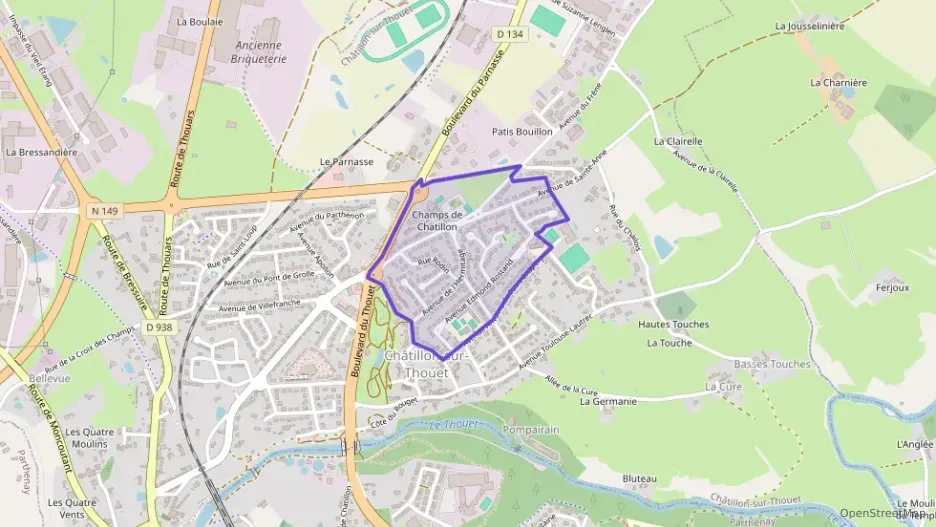 Maison 88 m² quatre pièces à vendre à Châtillon-sur-Thouet