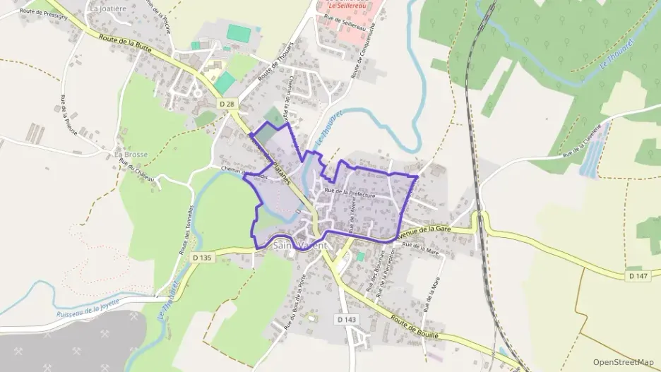 Maison 141 m² sept pièces à vendre à Saint-Varent