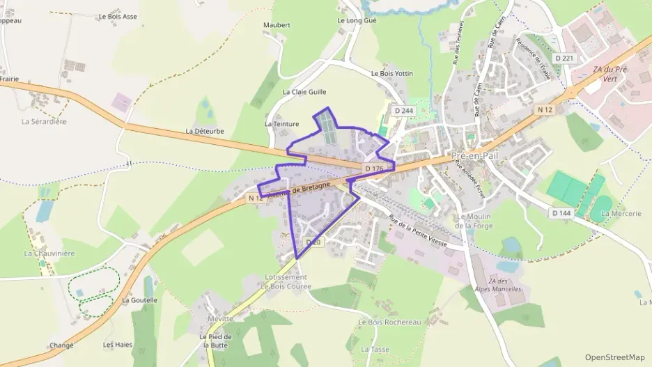 Maison 100 m² quatre pièces à vendre à Pré-en-Pail-Saint-Samson Maison 100 m² quatre pièces à vendre à Pré-en-Pail-Saint-Samson