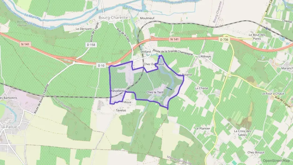 Maison 190 m² sept pièces à vendre à Bourg-Charente