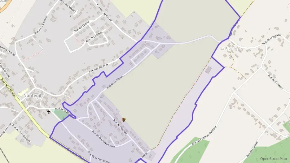 Maison 111 m² cinq pièces à vendre à Nanteuil