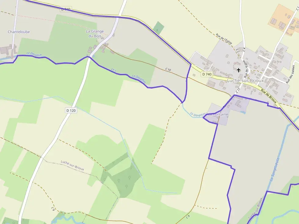 Maison 140 m² quatre pièces à vendre à Luché-sur-Brioux