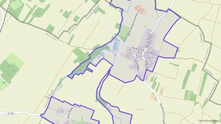 Maison 219 m² six pièces à vendre à Saint-Cyr-la-Lande Maison 219 m² six pièces à vendre à Saint-Cyr-la-Lande