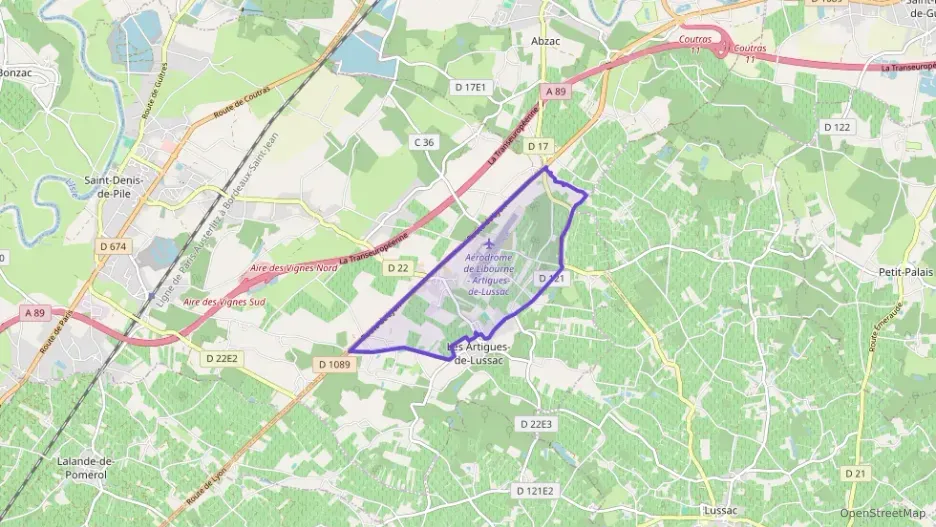 Maison 259 m² six pièces à vendre à Les Artigues-de-Lussac
