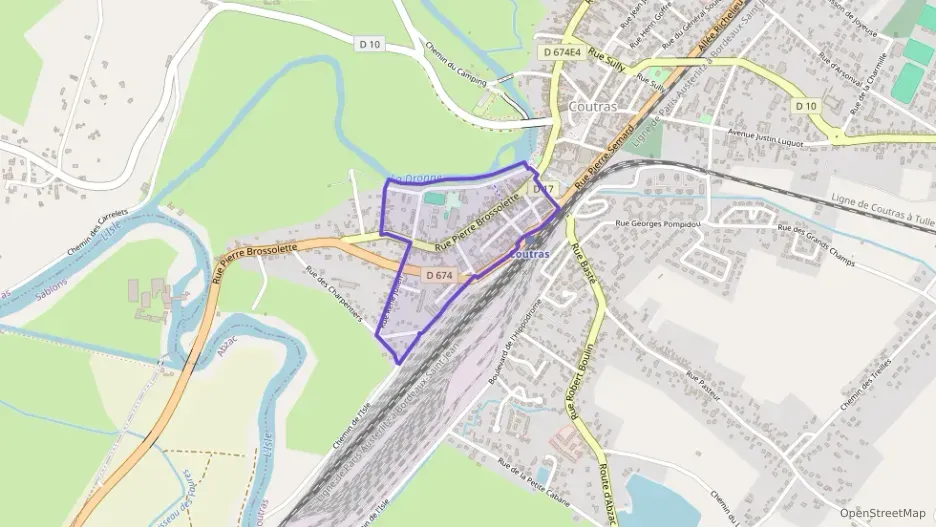 Maison 102 m² cinq pièces à vendre à Coutras Maison 102 m² cinq pièces à vendre à Coutras