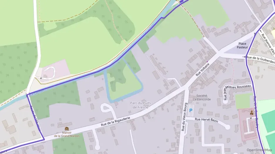 Maison 120 m² six pièces à vendre à Longué-Jumelles Maison 120 m² six pièces à vendre à Longué-Jumelles