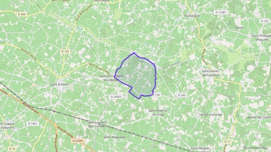 Maison 166 m² sept pièces à vendre à Saint-Christophe-des-Bardes