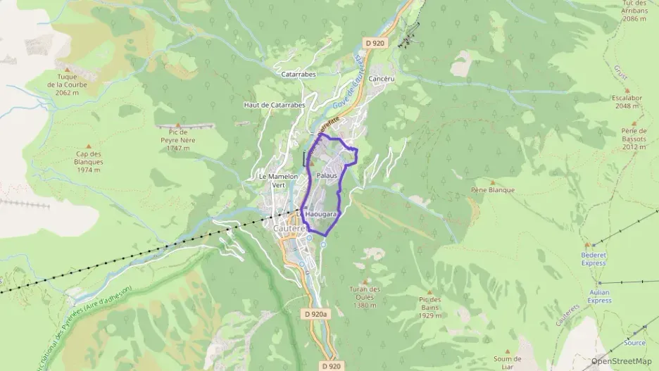 Maison 137 m² cinq pièces à vendre à Cauterets Maison 137 m² cinq pièces à vendre à Cauterets