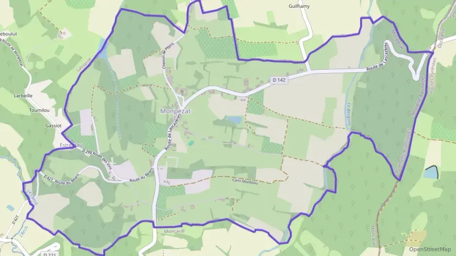 Maison 170 m² sept pièces à vendre à Monpezat Maison 170 m² sept pièces à vendre à Monpezat