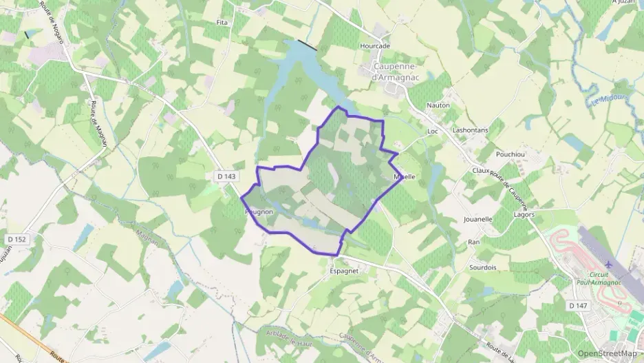 Maison 240 m² sept pièces à vendre à Caupenne-d`Armagnac Maison 240 m² sept pièces à vendre à Caupenne-d`Armagnac