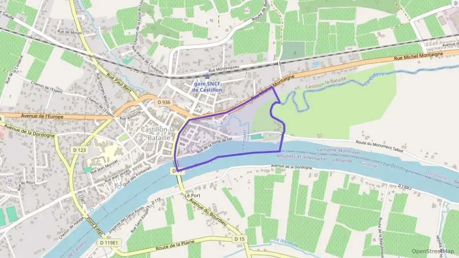 Maison 87 m² quatre pièces à vendre à Castillon-la-Bataille Maison 87 m² quatre pièces à vendre à Castillon-la-Bataille