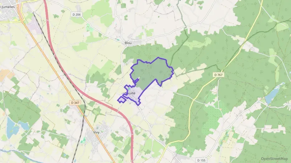 Maison 128 m² cinq pièces à vendre à Neuillé