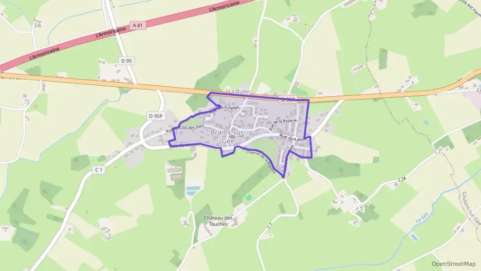 Maison 118 m² cinq pièces à vendre à Brains-sur-Gée