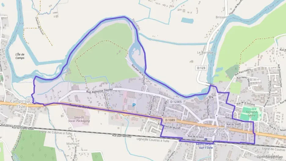 Maison 63 m² trois pièces à vendre à Saint-Seurin-sur-l`Isle Maison 63 m² trois pièces à vendre à Saint-Seurin-sur-l`Isle