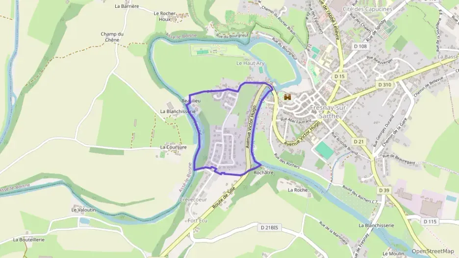 Maison 128 m² six pièces à vendre à Fresnay-sur-Sarthe