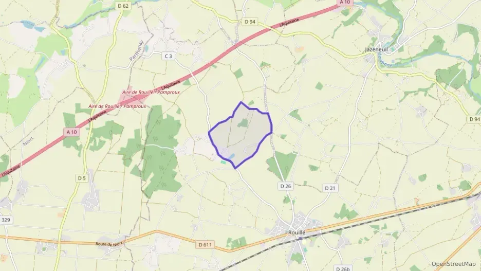 Maison 74 m² quatre pièces à vendre à Rouillé Maison 74 m² quatre pièces à vendre à Rouillé