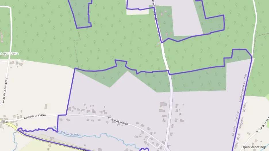 Maison 232 m² sept pièces à vendre à Saint-Antoine-sur-l`Isle