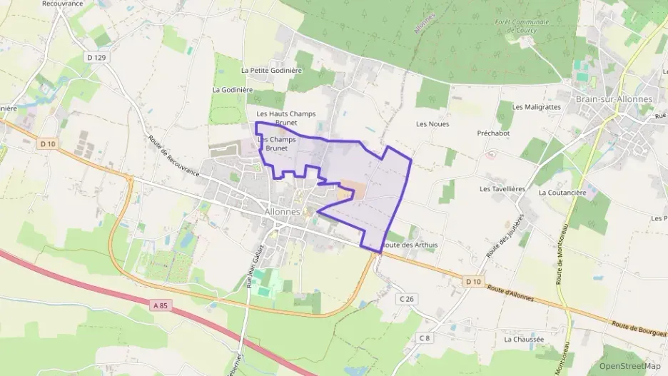 Maison 138 m² cinq pièces à vendre à Allonnes Maison 138 m² cinq pièces à vendre à Allonnes