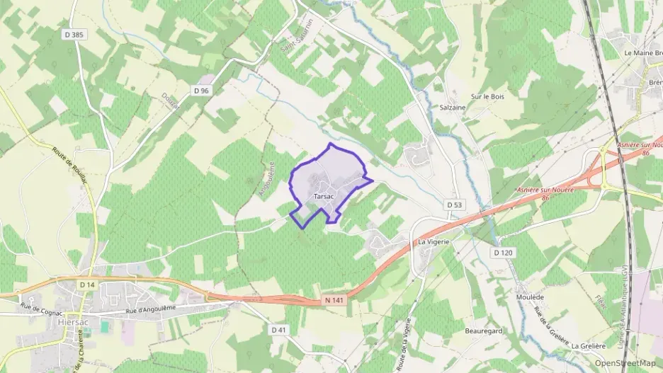 Maison 150 m² cinq pièces à vendre à Saint-Saturnin