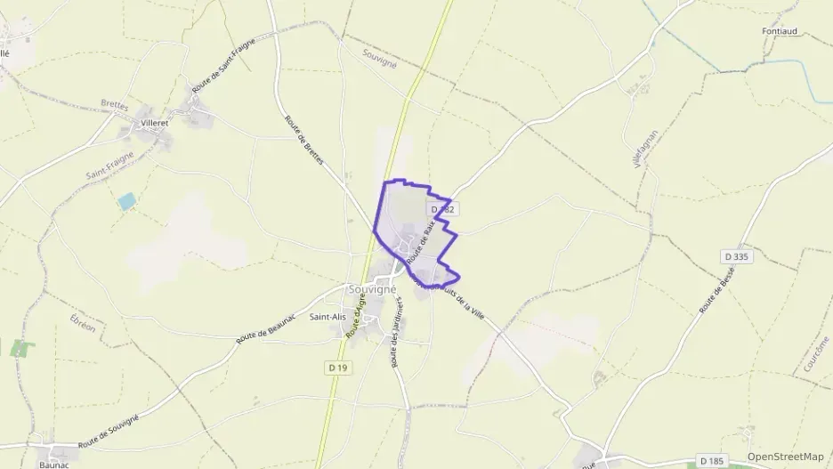 Maison 140 m² quatre pièces à vendre à Souvigné