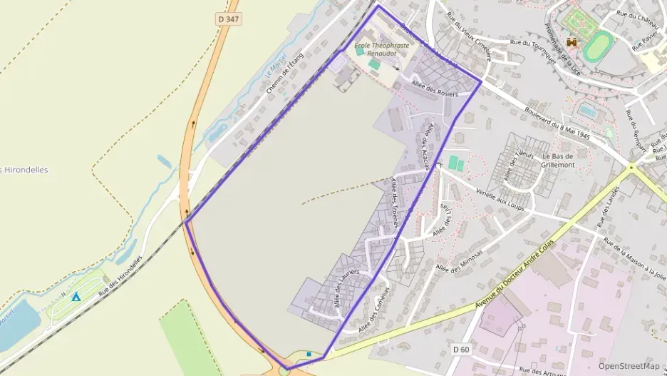 Maison 70 m² quatre pièces à vendre à Loudun Maison 70 m² quatre pièces à vendre à Loudun