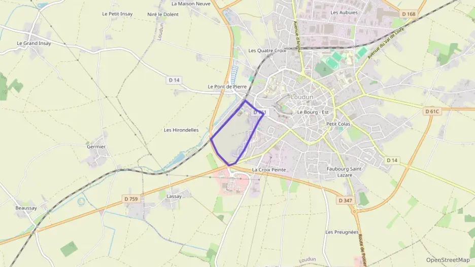 Maison 70 m² quatre pièces à vendre à Loudun Maison 70 m² quatre pièces à vendre à Loudun