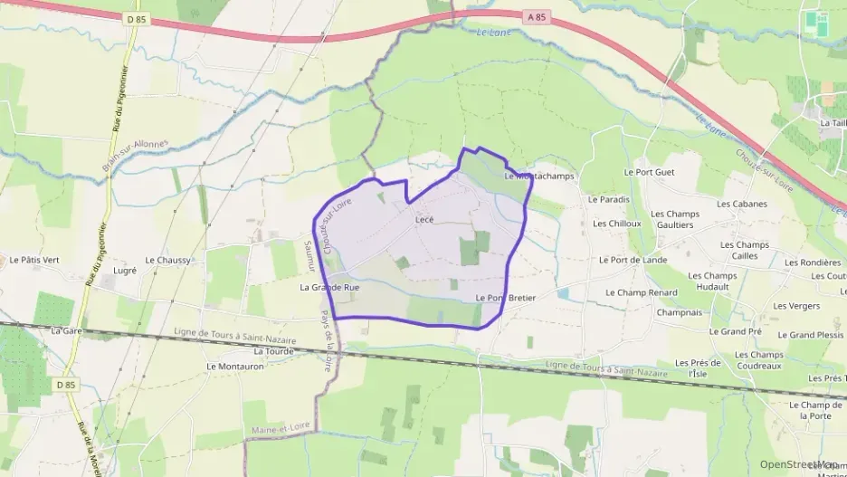 Maison 95 m² quatre pièces à vendre à Chouzé-sur-Loire Maison 95 m² quatre pièces à vendre à Chouzé-sur-Loire